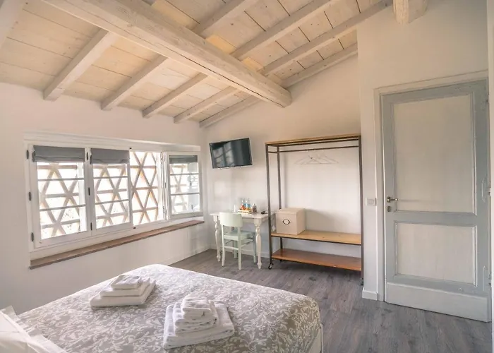 La Magnolia ベッド・アンド・ブレックファスト 4*